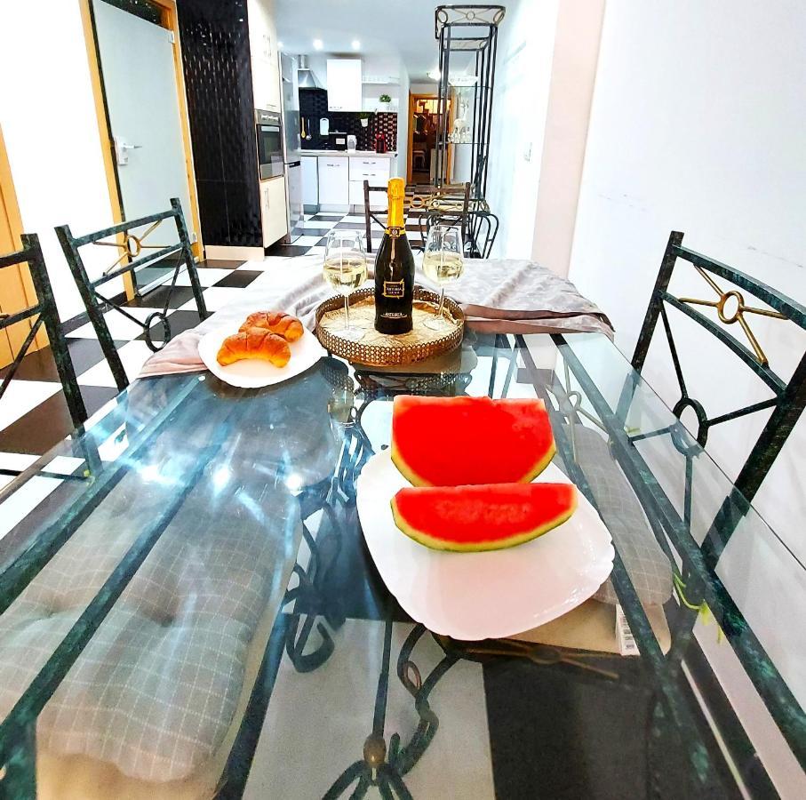 Elegant 3 Bedrooms, Wifi Free Адехе Екстер'єр фото